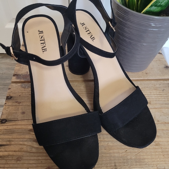 High heels suede - Picture 3 of 3